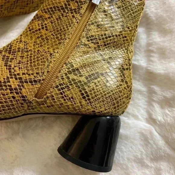 TopShop Snake Print Bootie - Picture 2 of 7